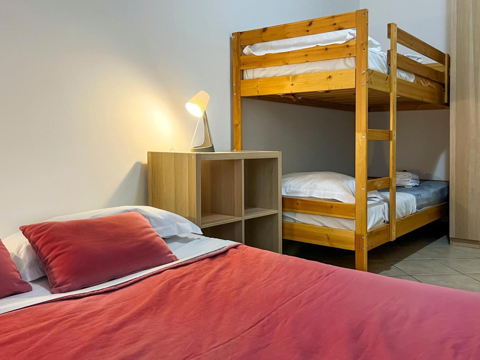 Spacious Apartment Near St Peter'S Church Rom Eksteriør billede